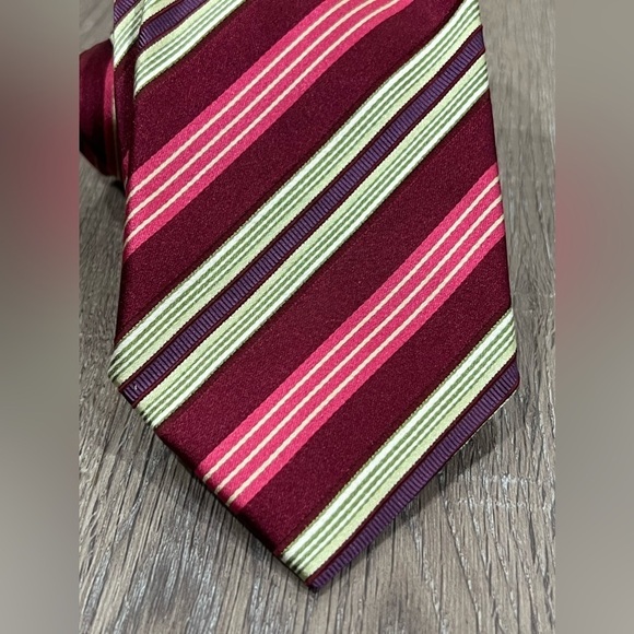 Ermenegildo Zegna Red Power Stripe Made in Italy 100% Silk Designer Tie EUC - Picture 6 of 12